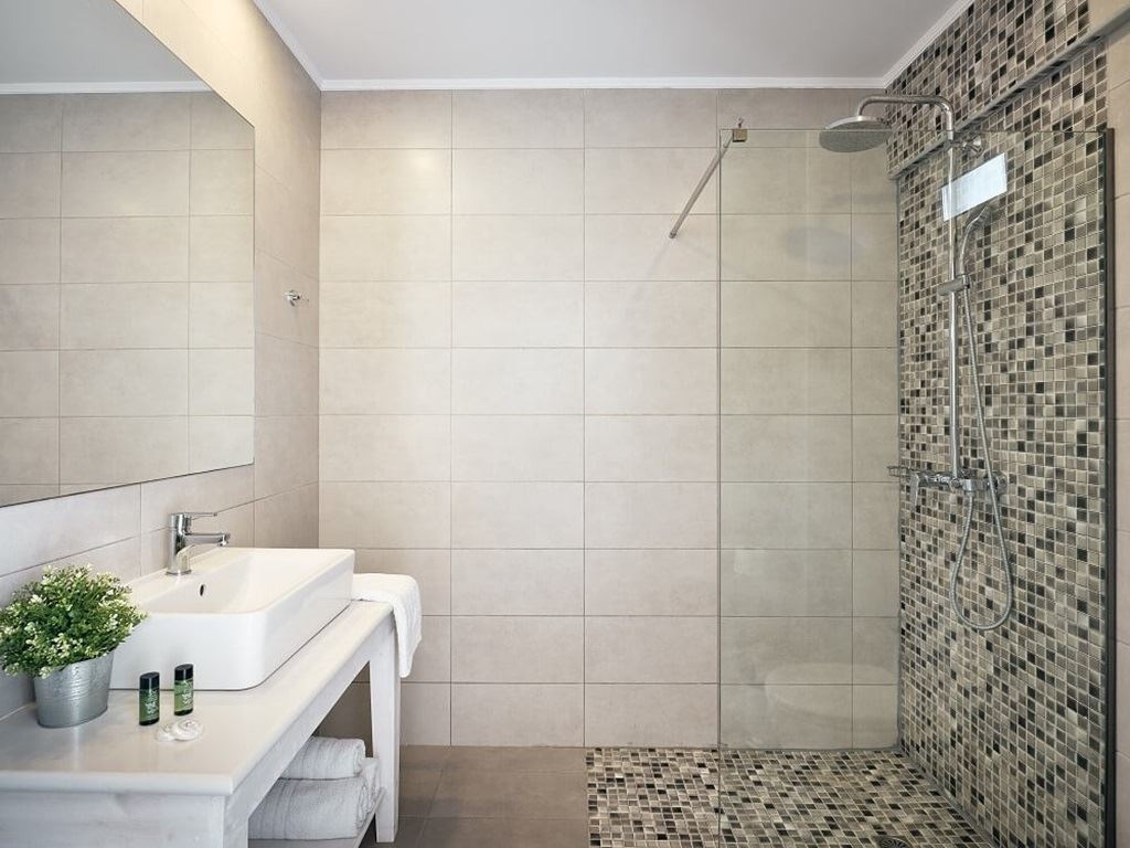 rooms-room-double-side-sea-view