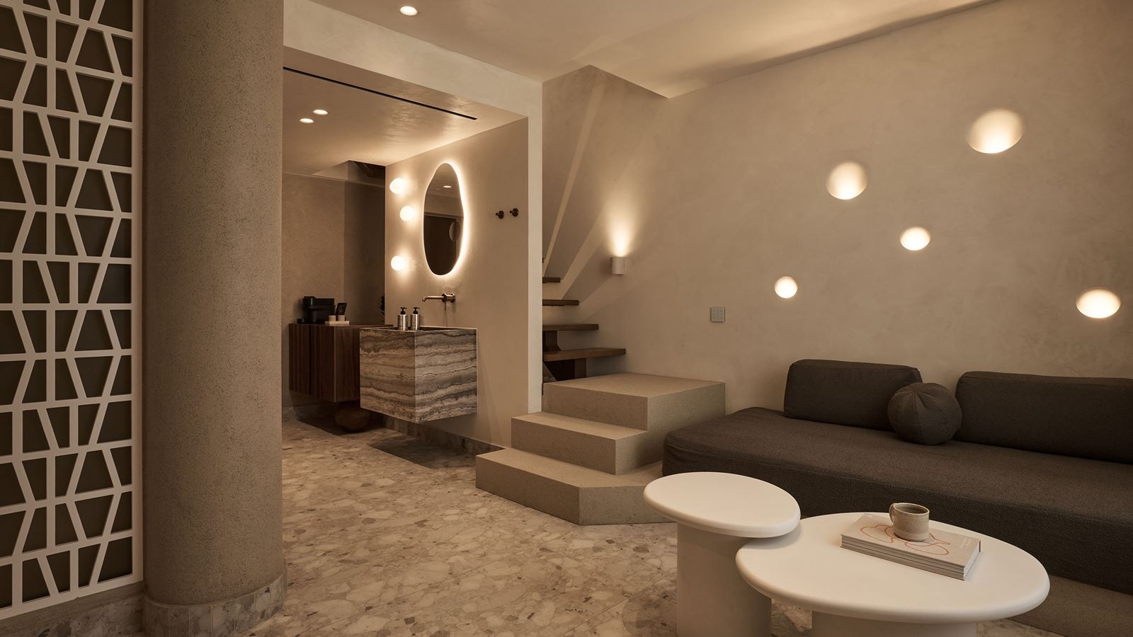 rooms-loft-suite-maisonette-seaview-ourdoor-jacuzzi