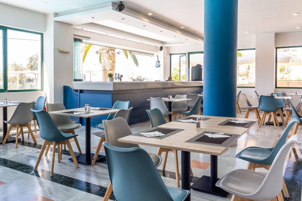 restaurants-theros-main-restaurant