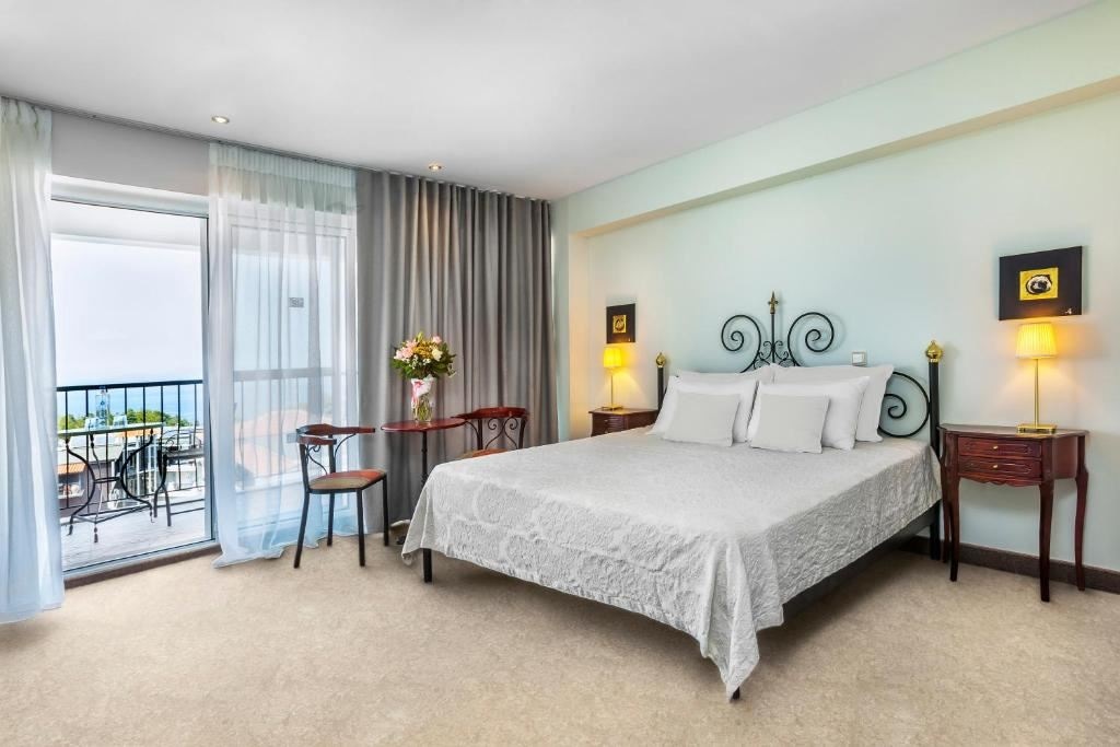 rooms-classic-room-sea-view