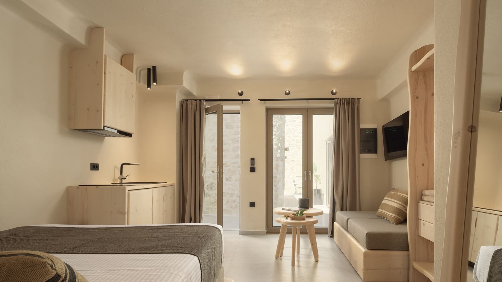 rooms-junior-suite