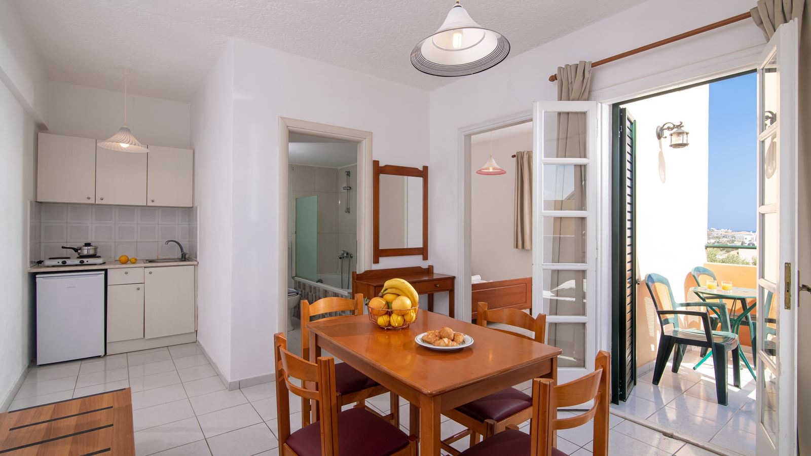 rooms-one-bedroom-apartment-with-sea-view