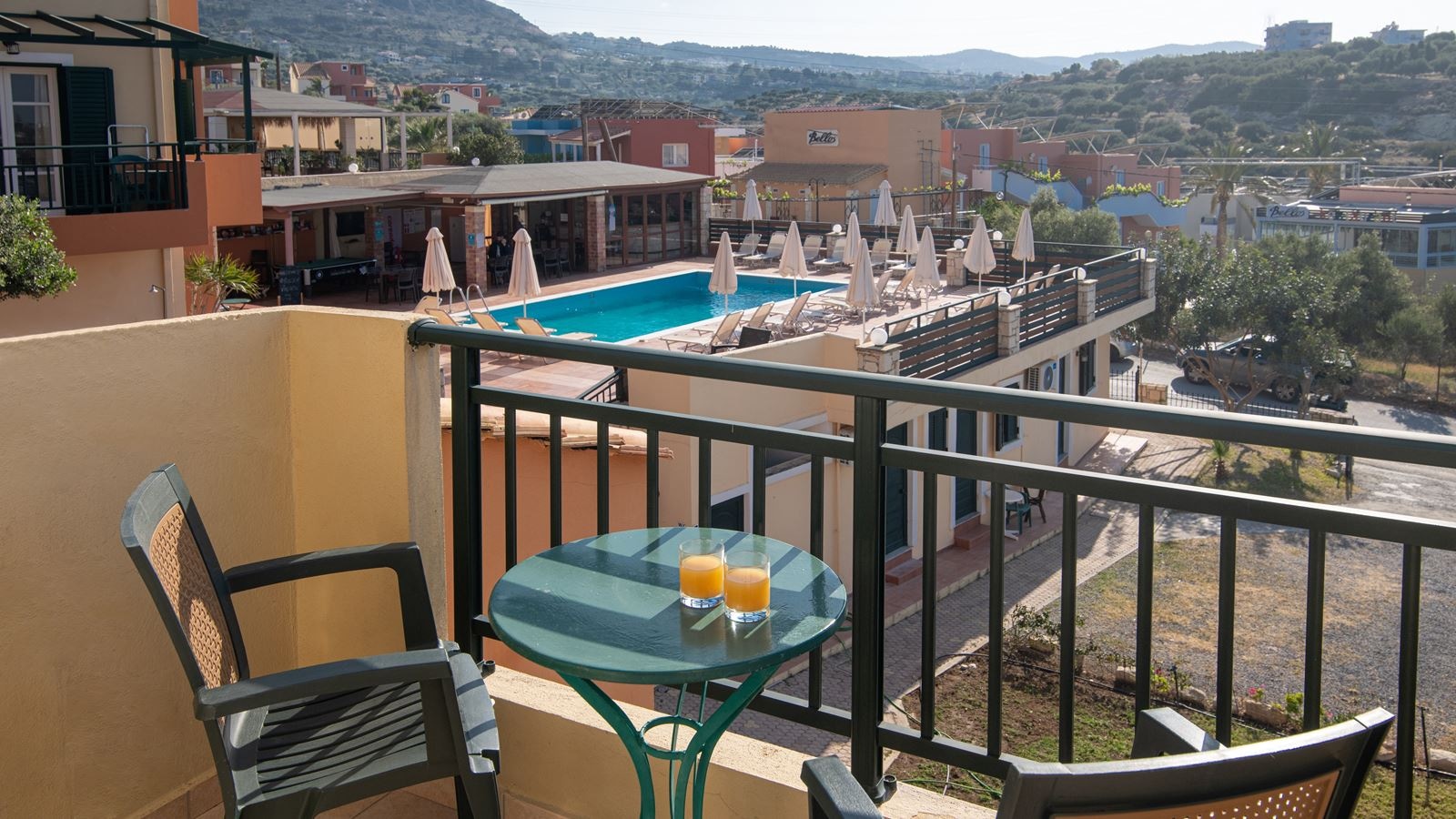 rooms-one-bedroom-apartment-with-sea-view