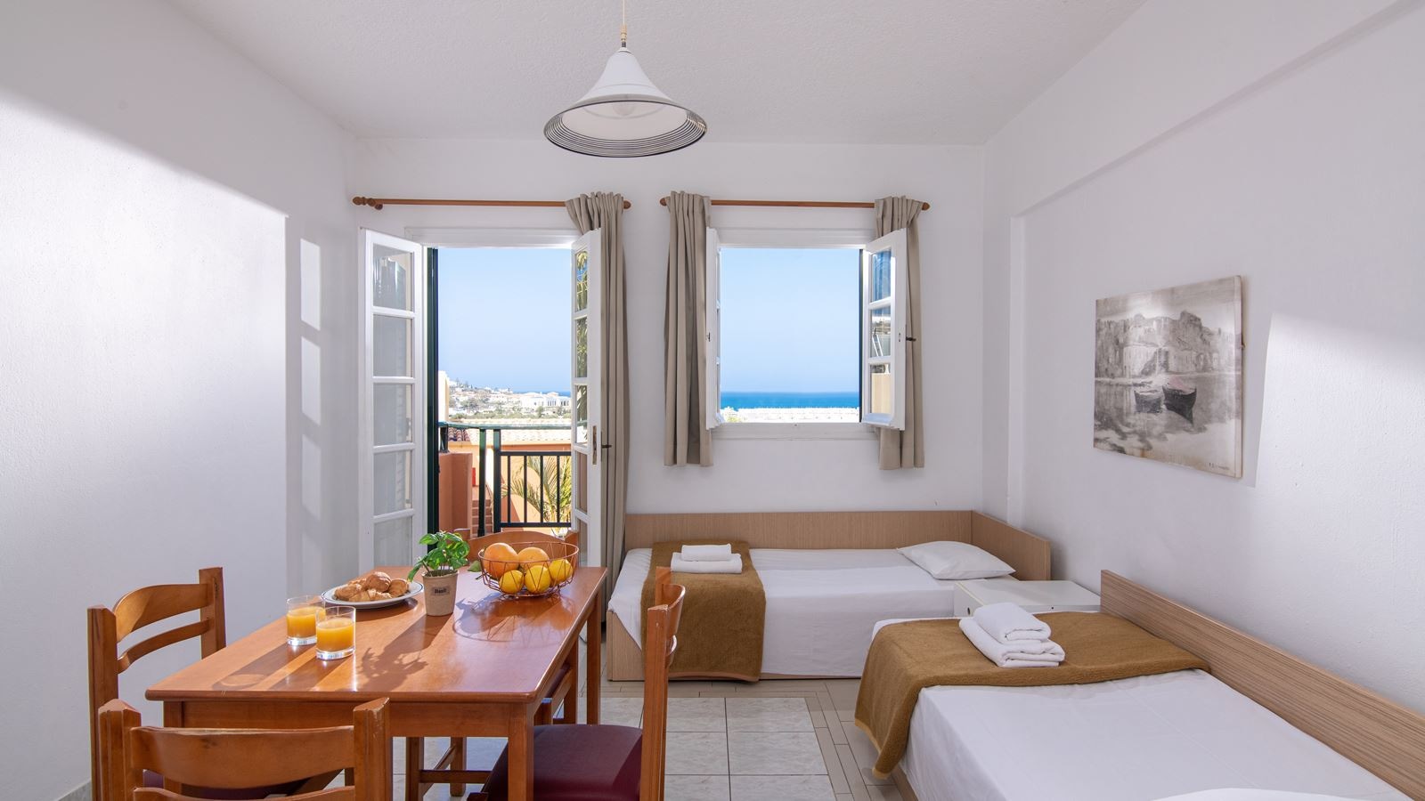 rooms-family-apartment-with-sea-view