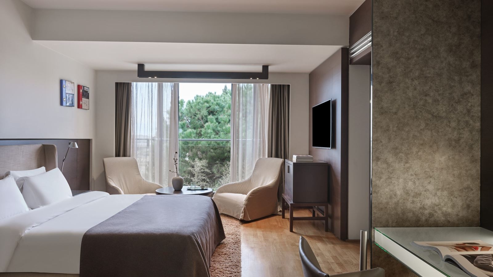 rooms-junior-suite-garden-view