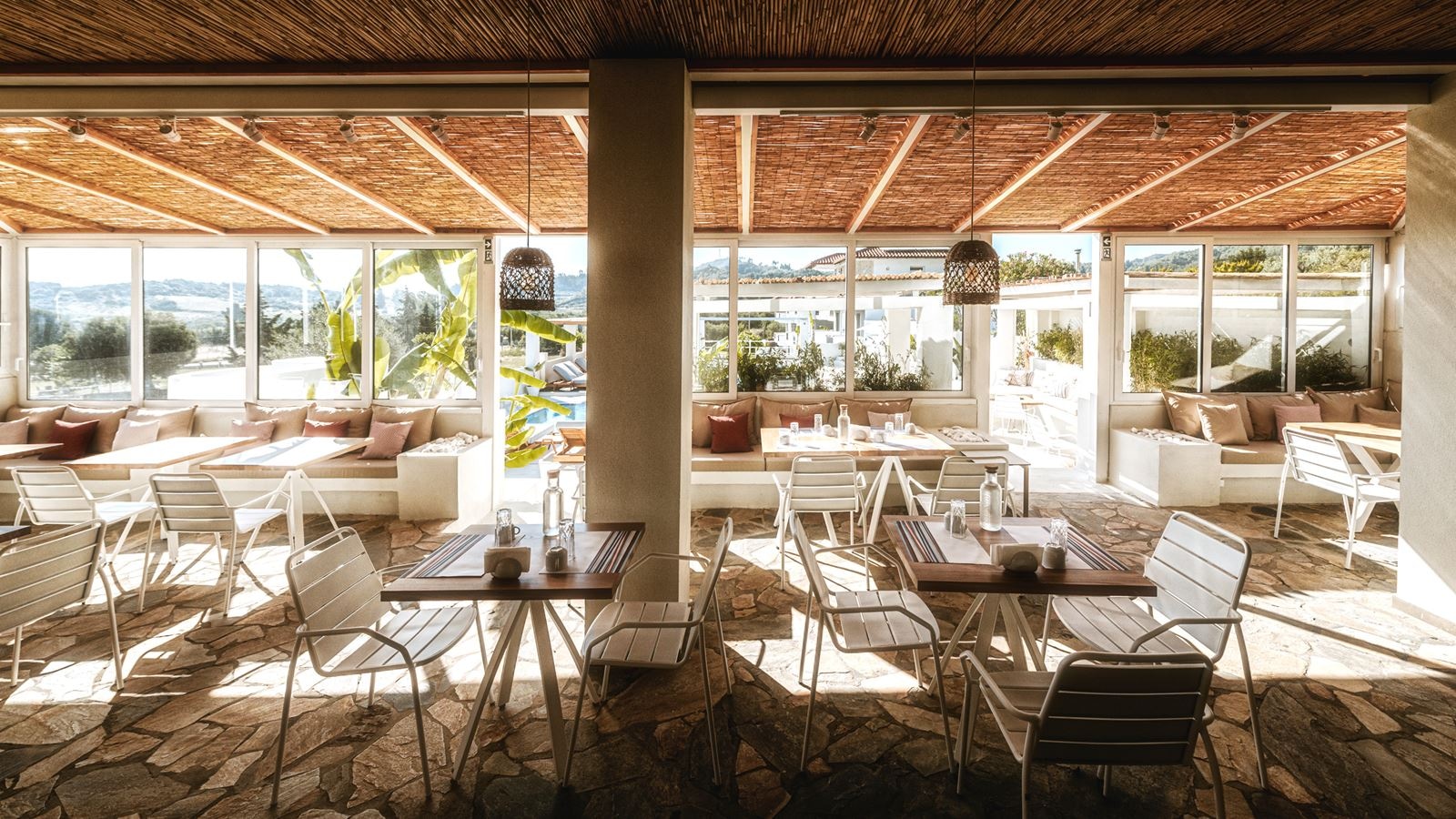 bars-pool-bar