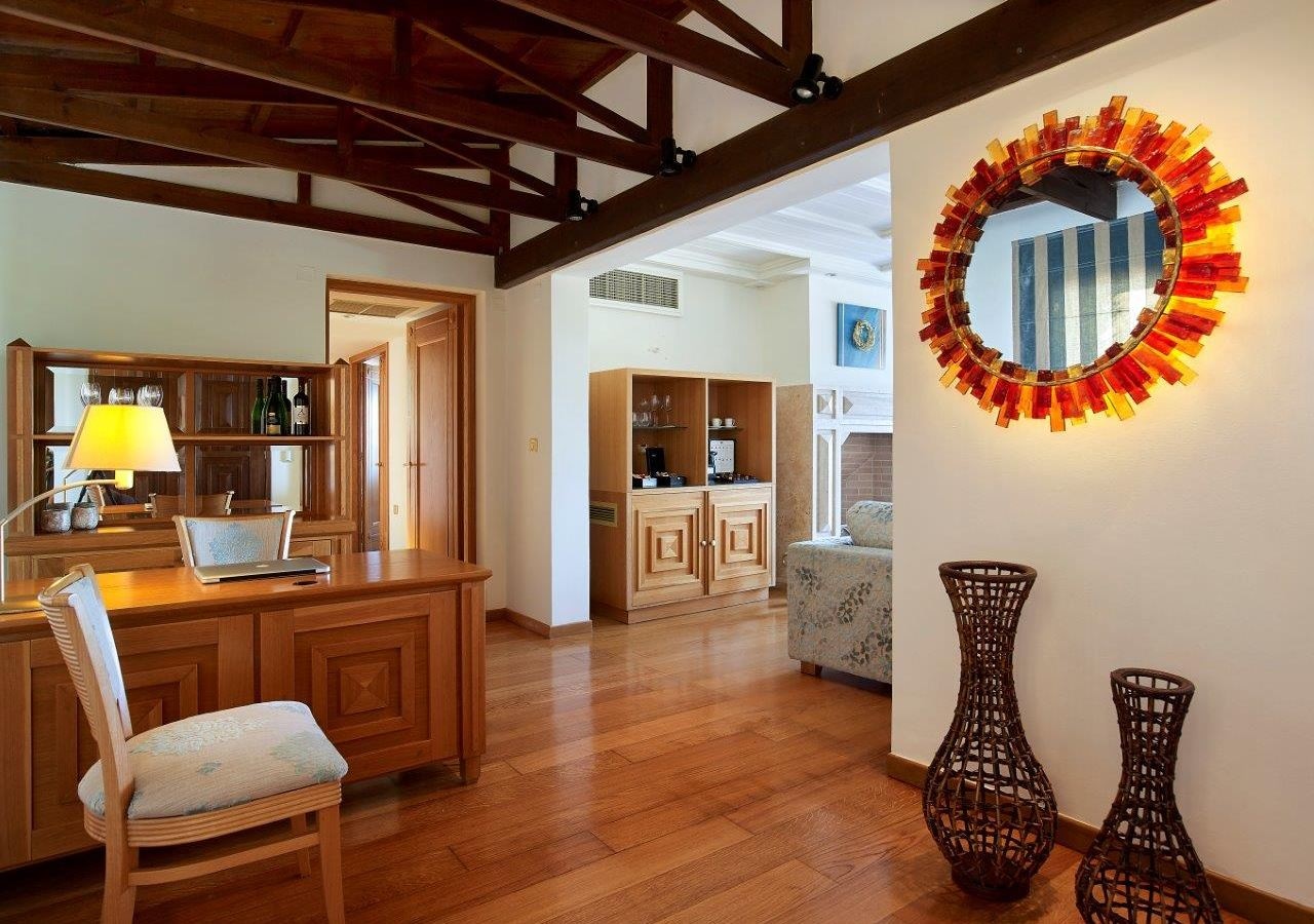 rooms-imperial-villa-phaedra