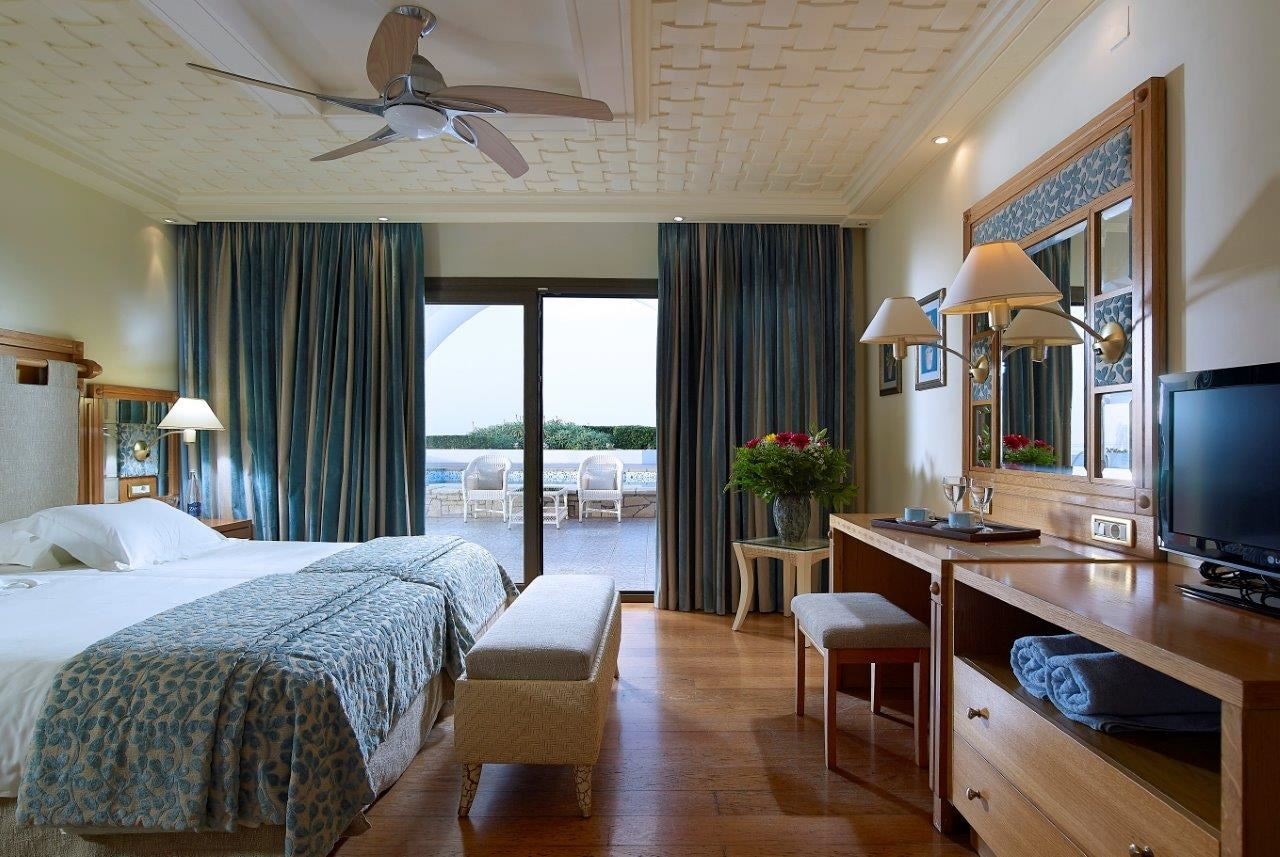 rooms-imperial-villa-evropi