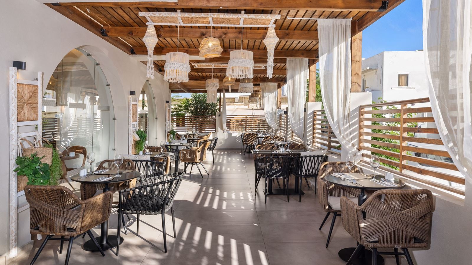 restaurants-main-restaurant