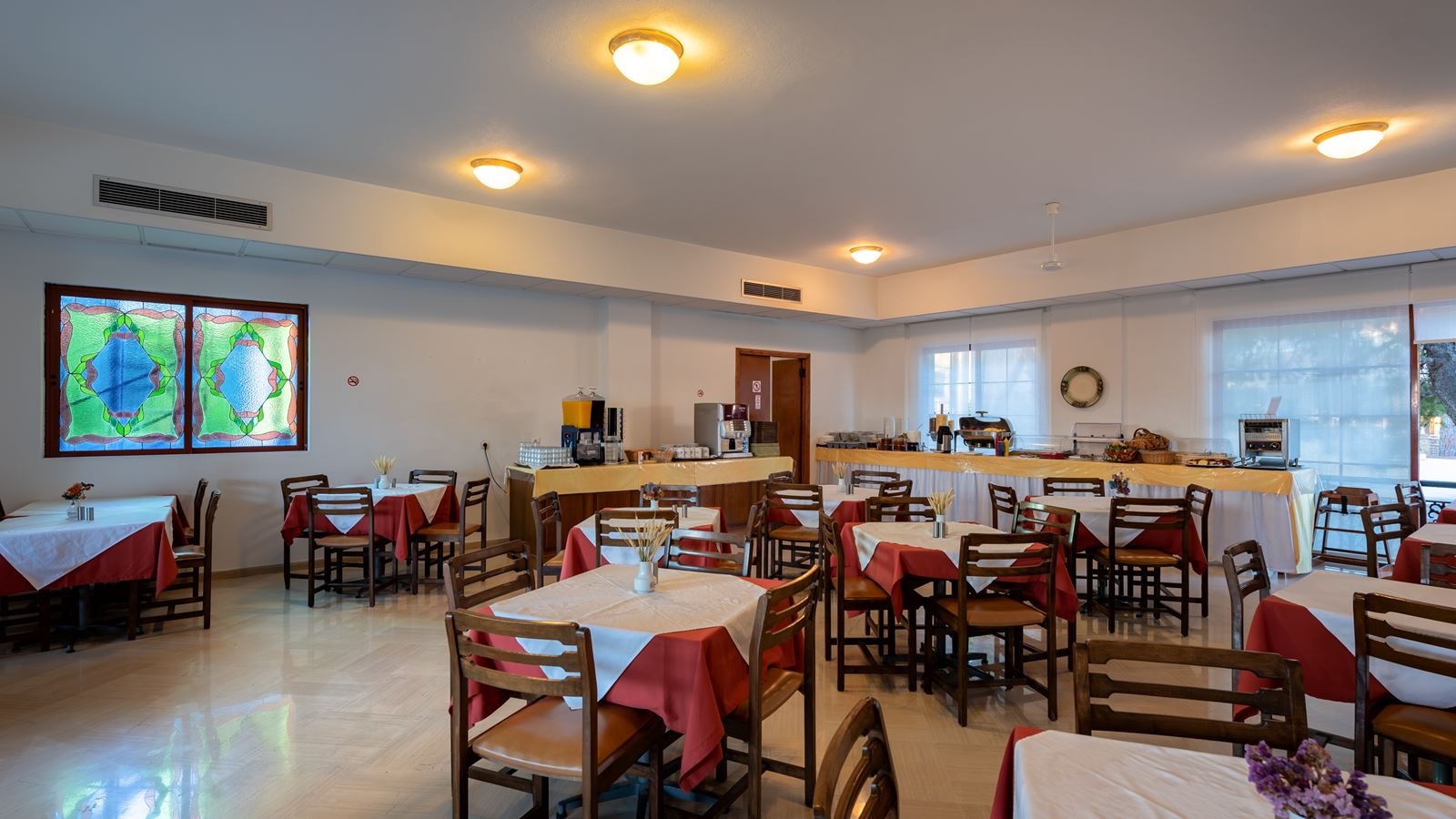 restaurants-restaurants