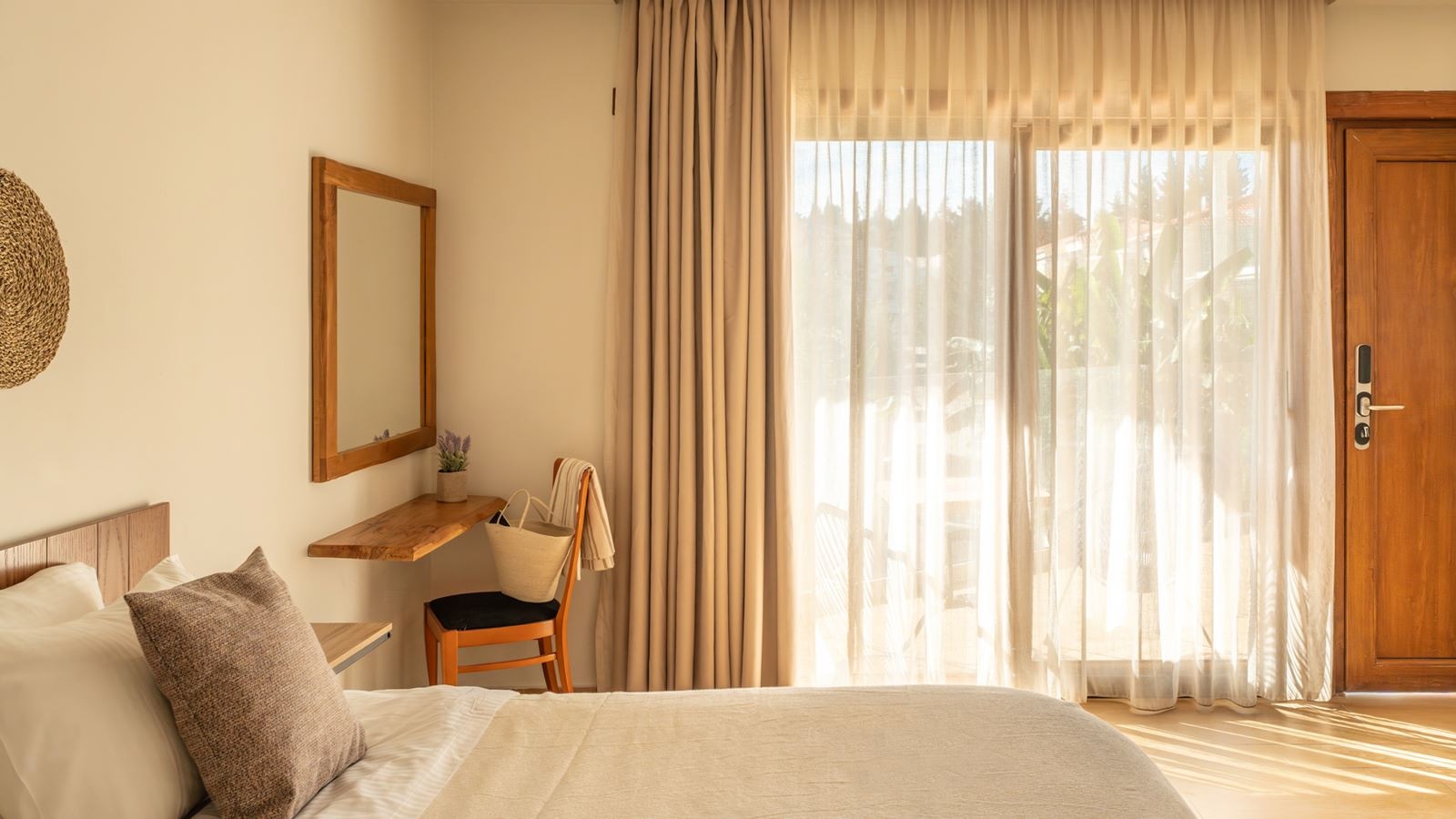 rooms-prenium-triple-room