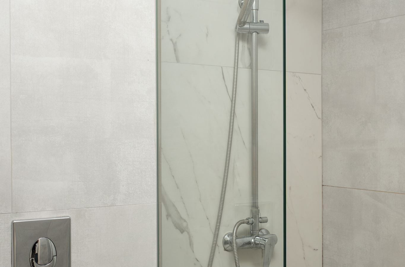 rooms-family-prenium-2-bedroom-room