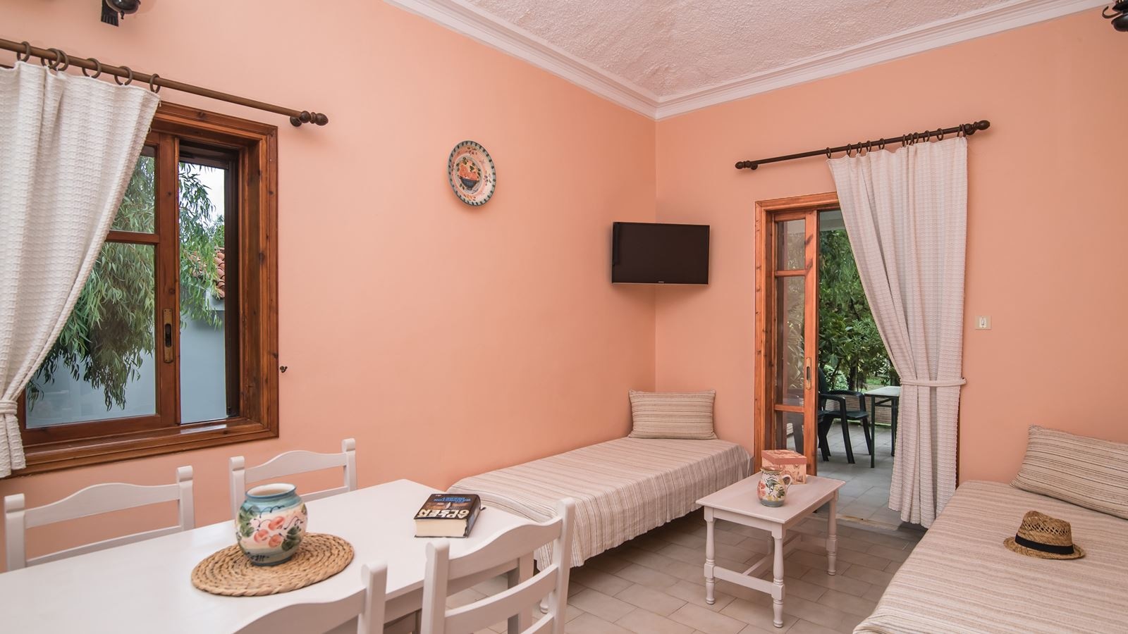 rooms-villa-superior-terrace