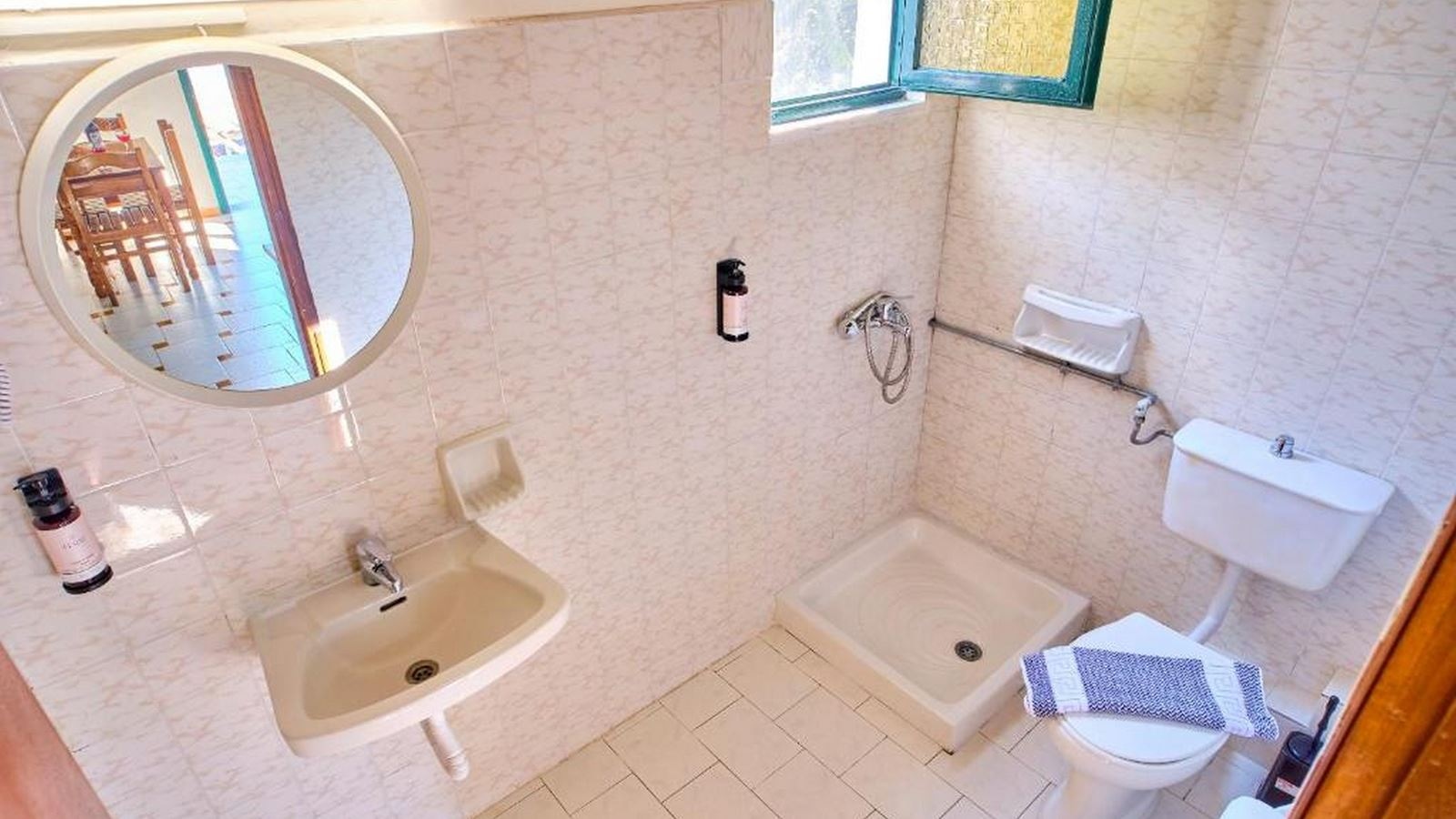 rooms-apartment-2-bedrooms