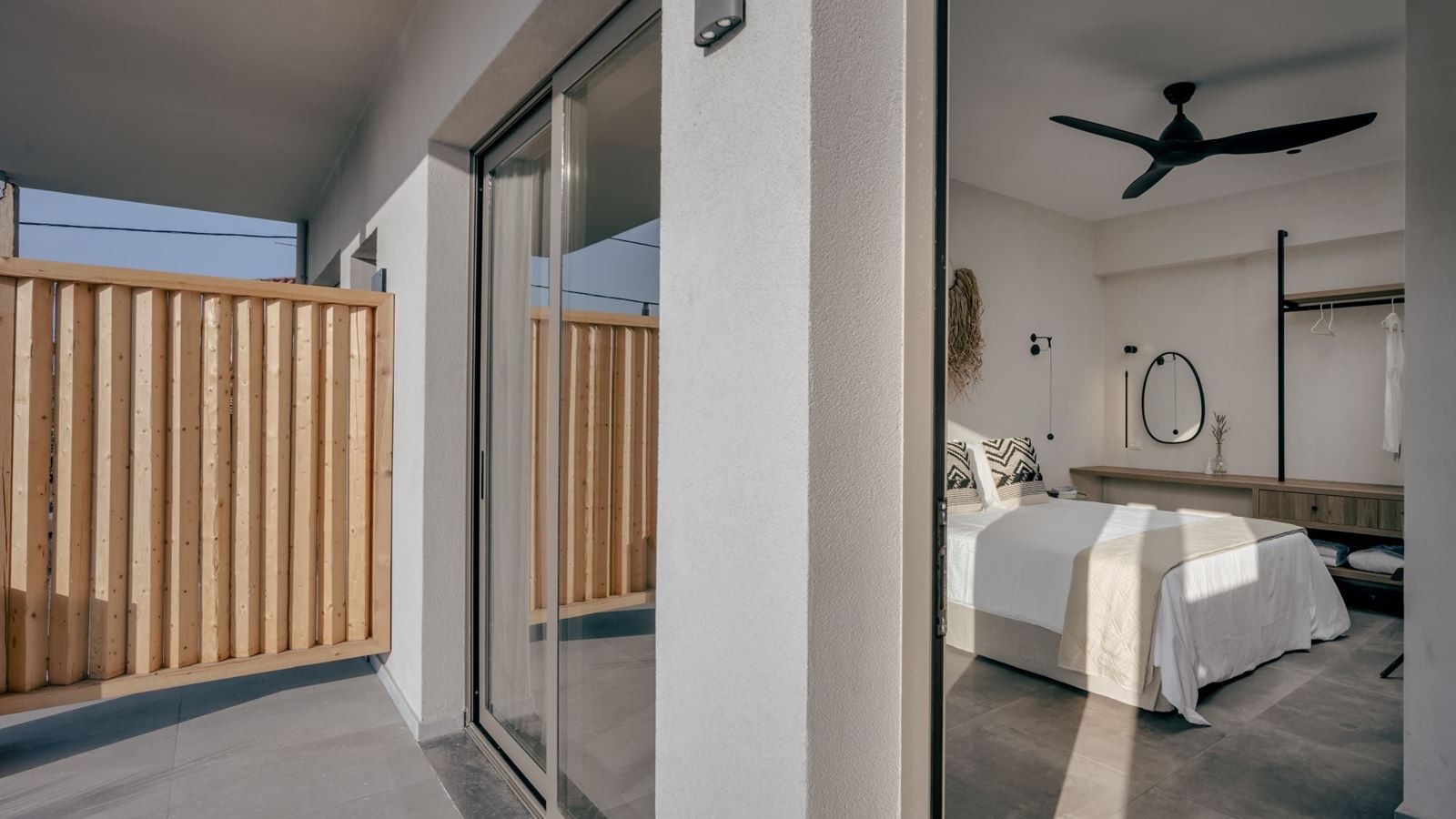 rooms-suite-junior-double