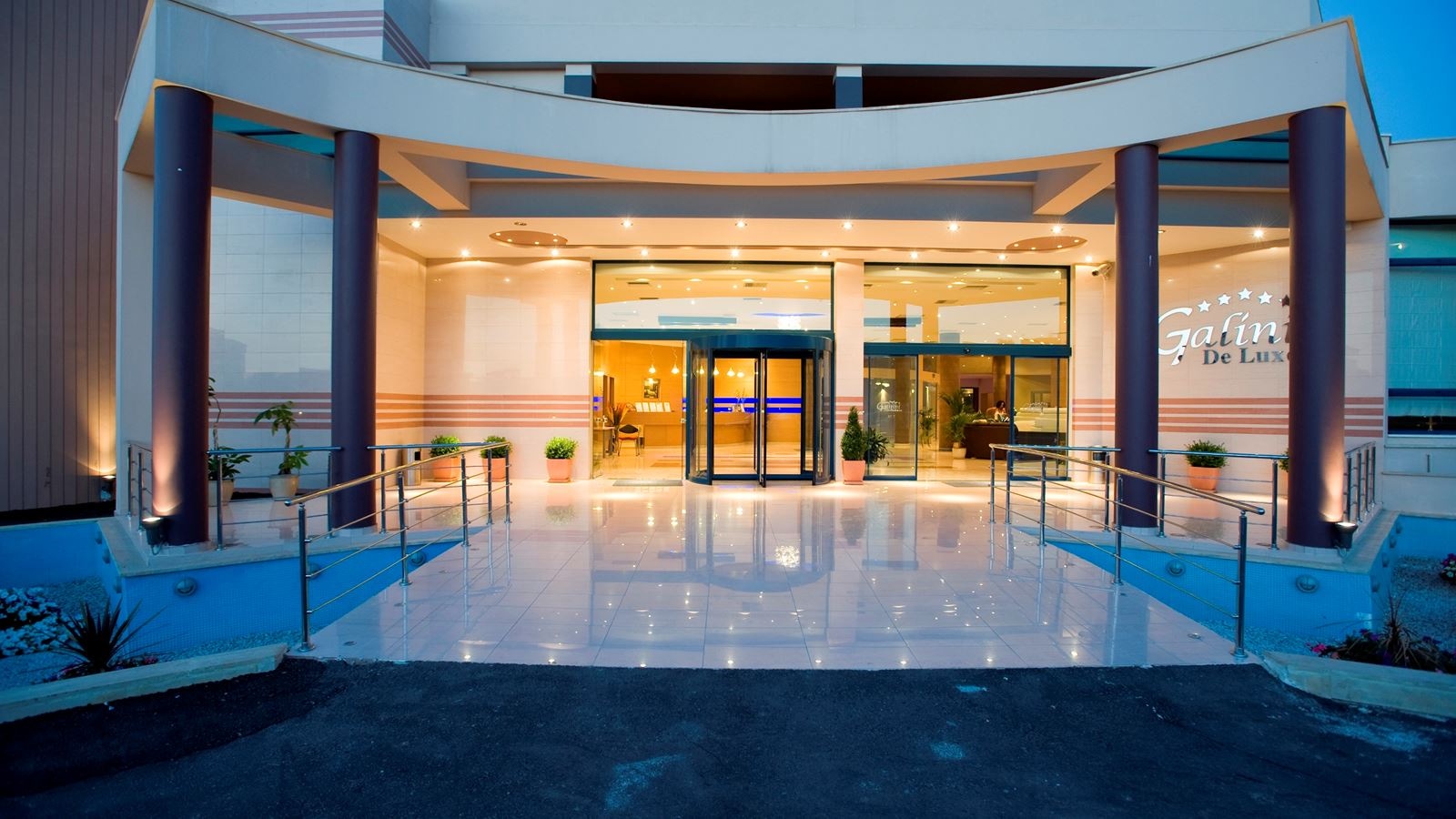 general-main-building