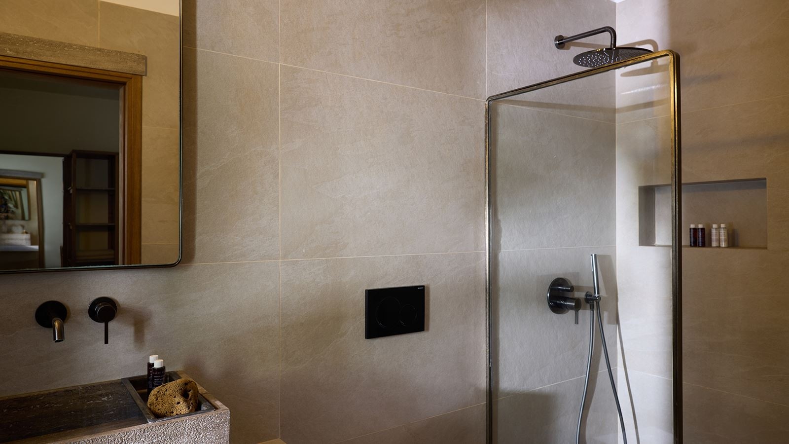 rooms-superior-sea-view-suite