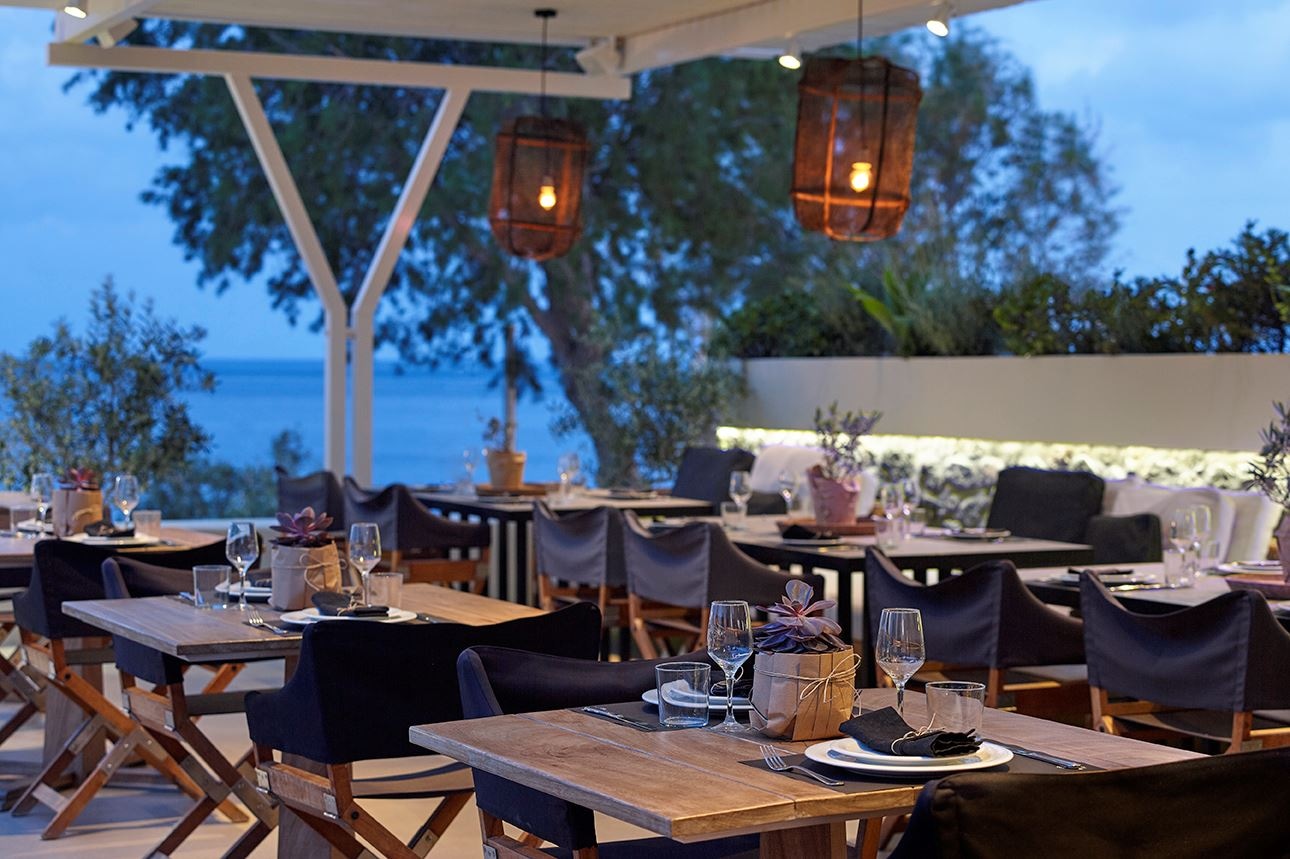 restaurants-bar-restaurant-area