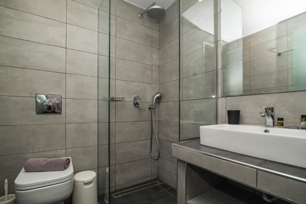 rooms-double-room-sea-view-balcony