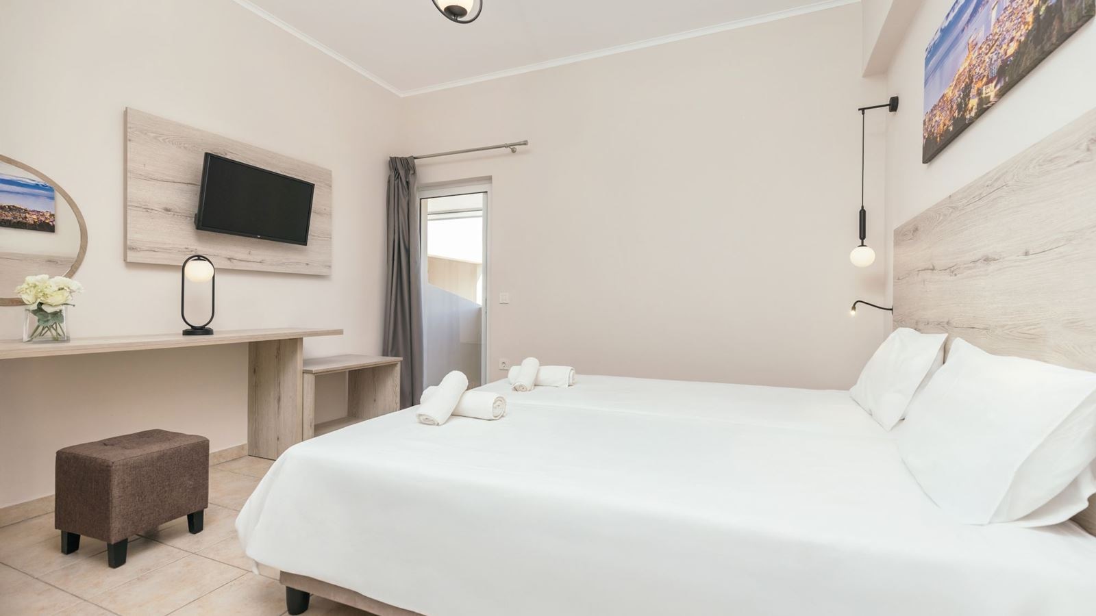 rooms-double-room-annex-balcony