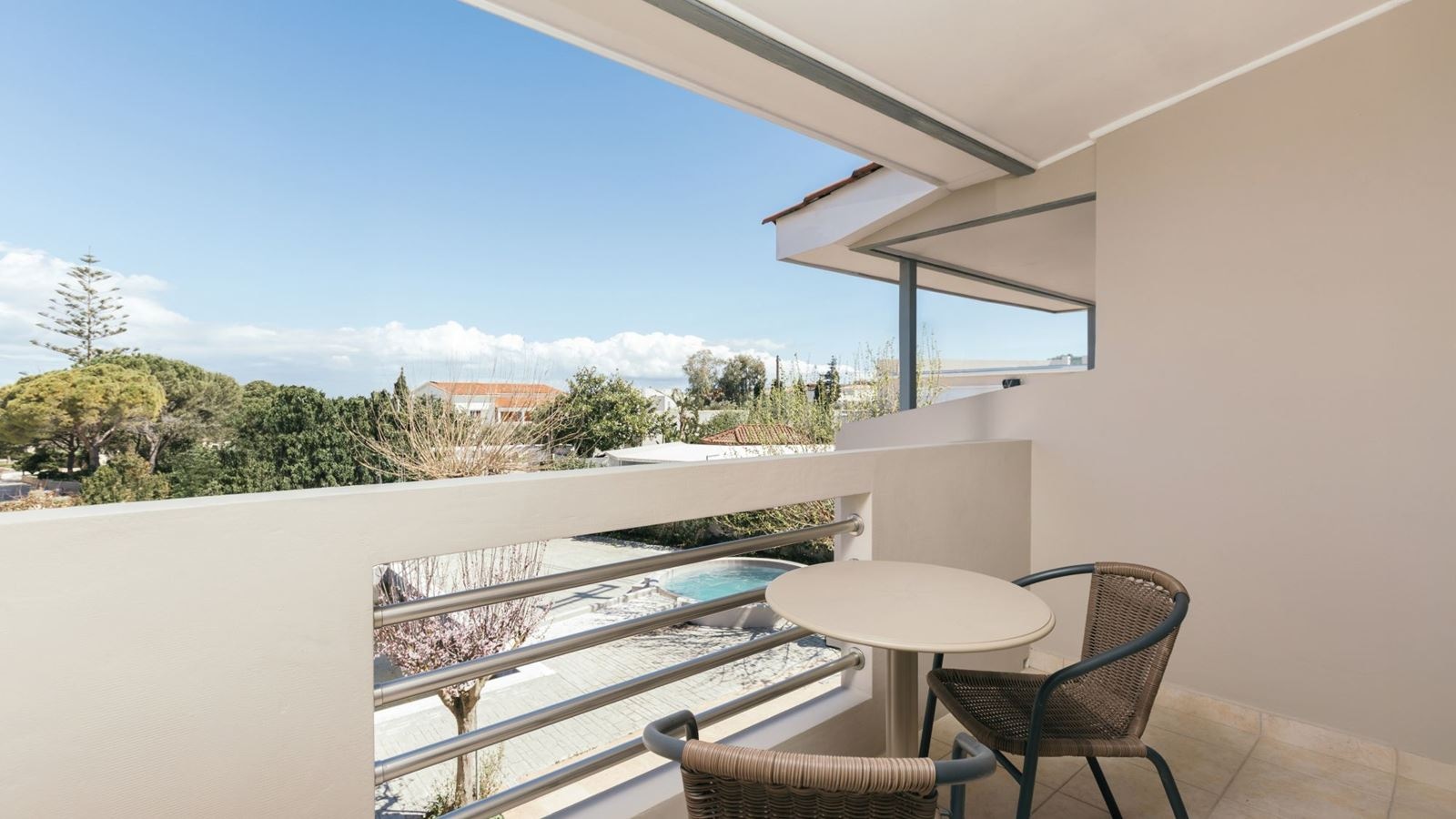 rooms-double-room-annex-balcony