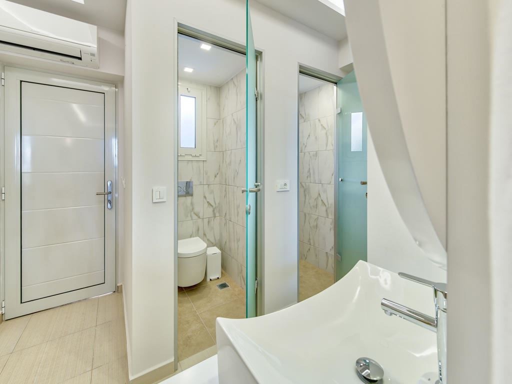 rooms-double-room-superior-balcony