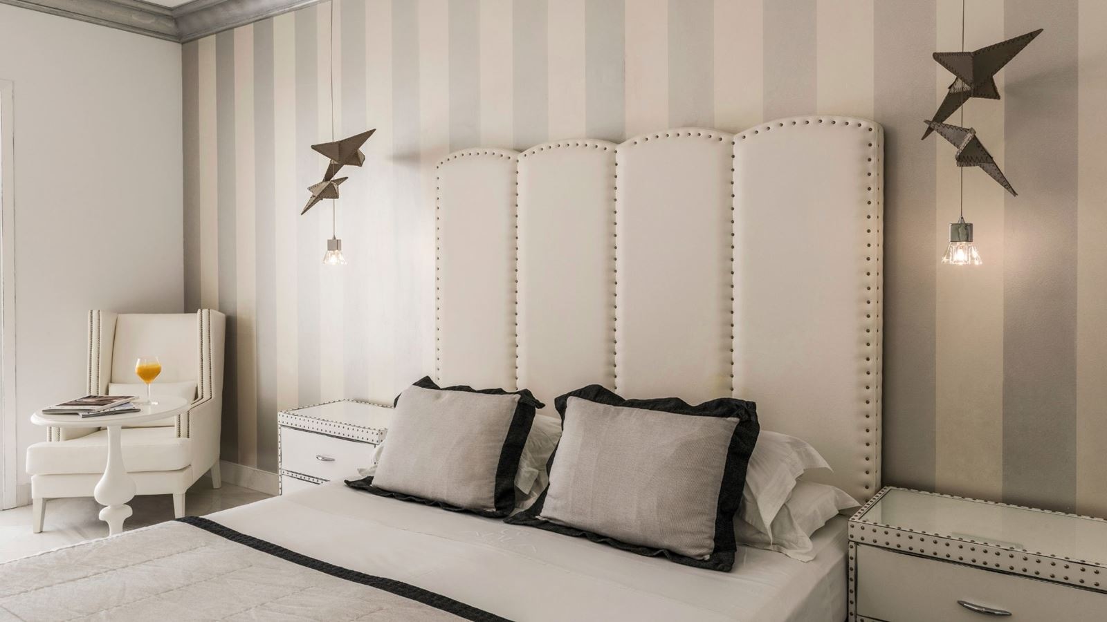 rooms-presidential-suite-sea-view-with-jacuzzi