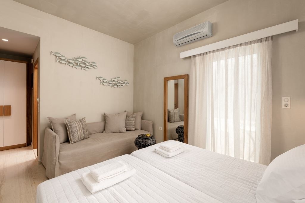 rooms-double-room-deluxe-balcony