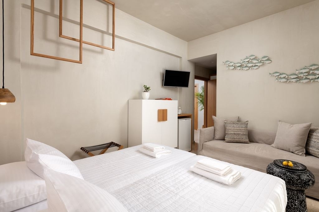 rooms-double-room-deluxe-balcony