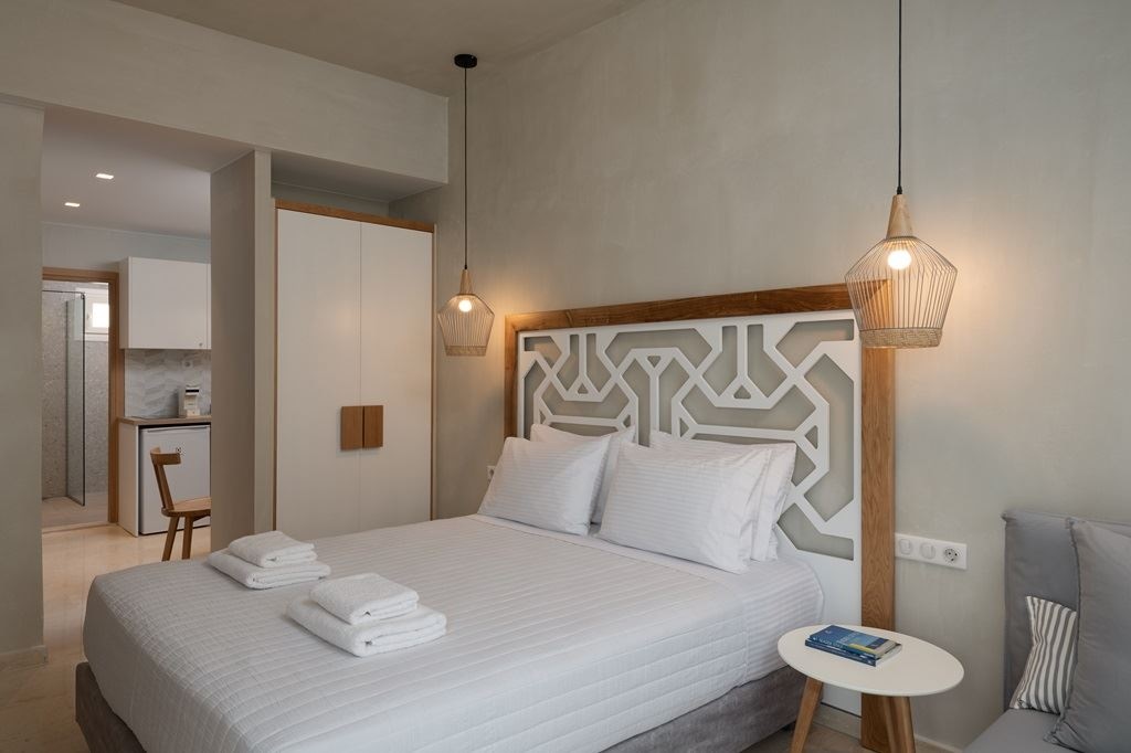 rooms-studio-deluxe-balcony