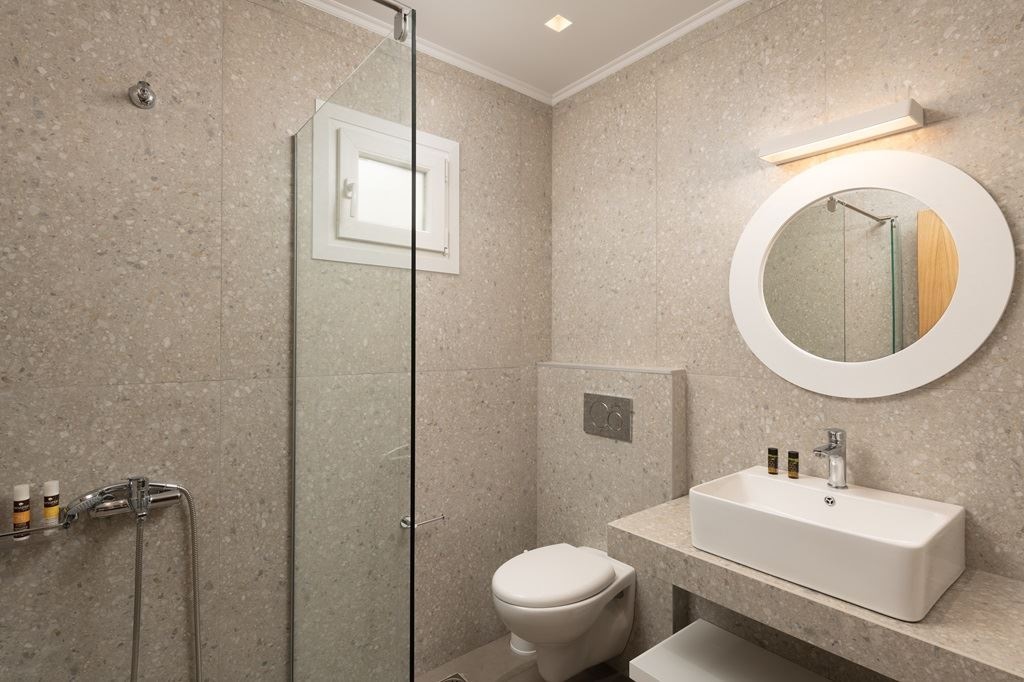 rooms-studio-deluxe-balcony