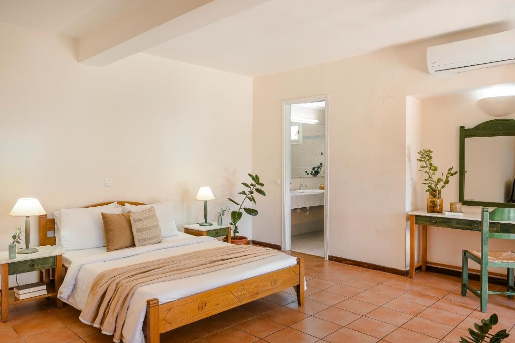 rooms-double-or-twin-room-garden-view-balcony-or-terrace