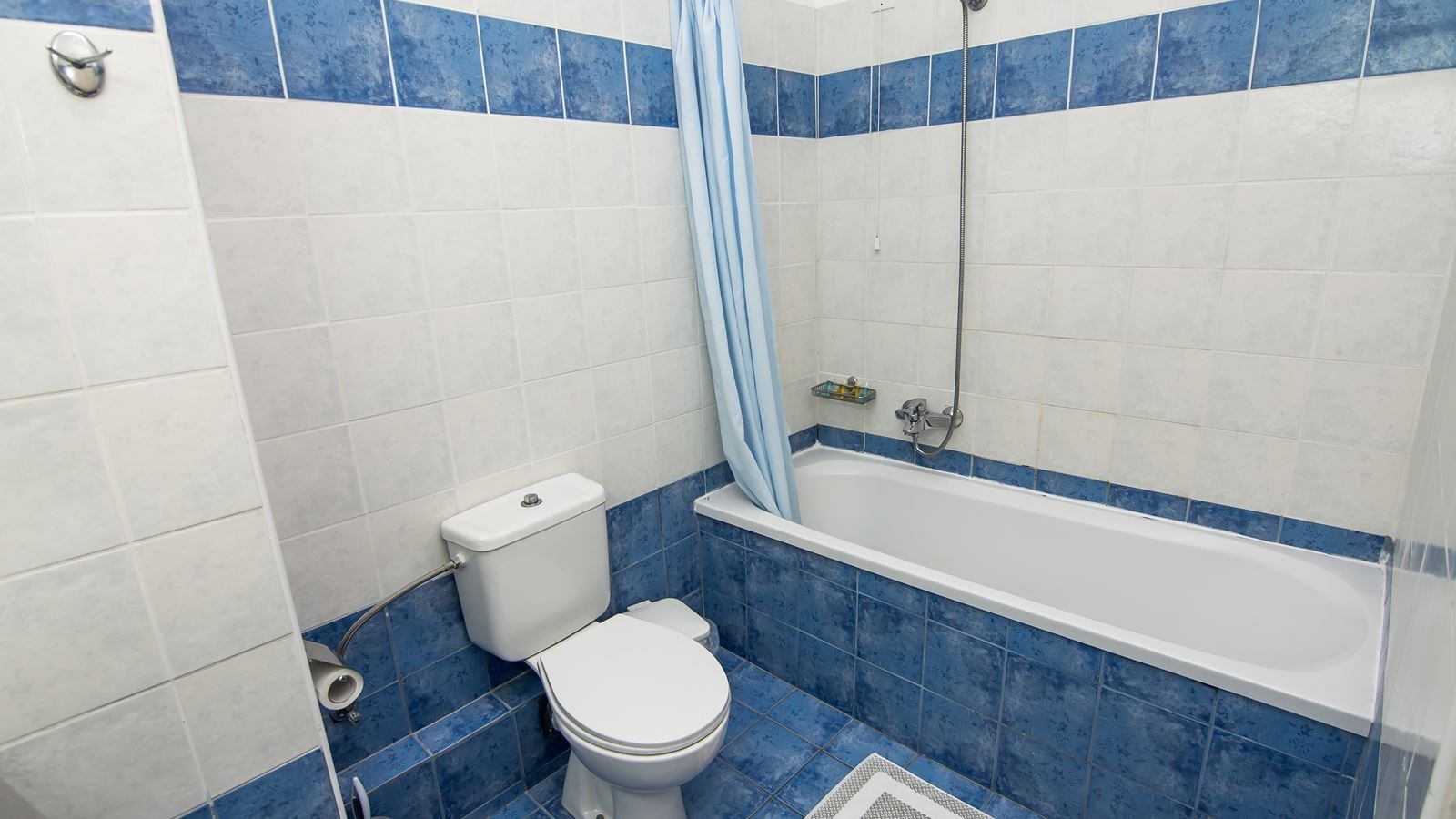 rooms-standard-garden-view