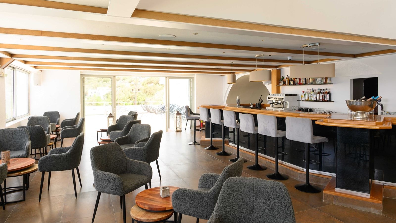 restaurants-main-restaurant