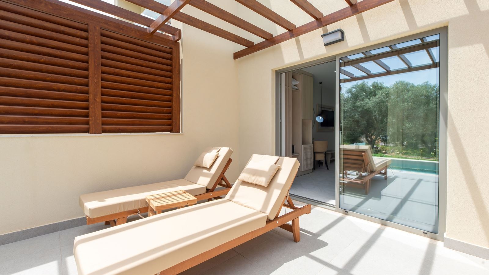 rooms-superior-privatepool