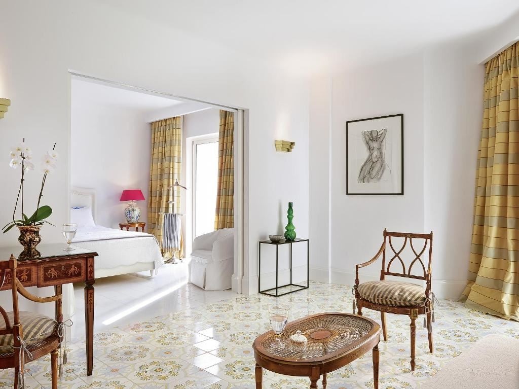 rooms-deluxe-bungalow-suite-private-pool