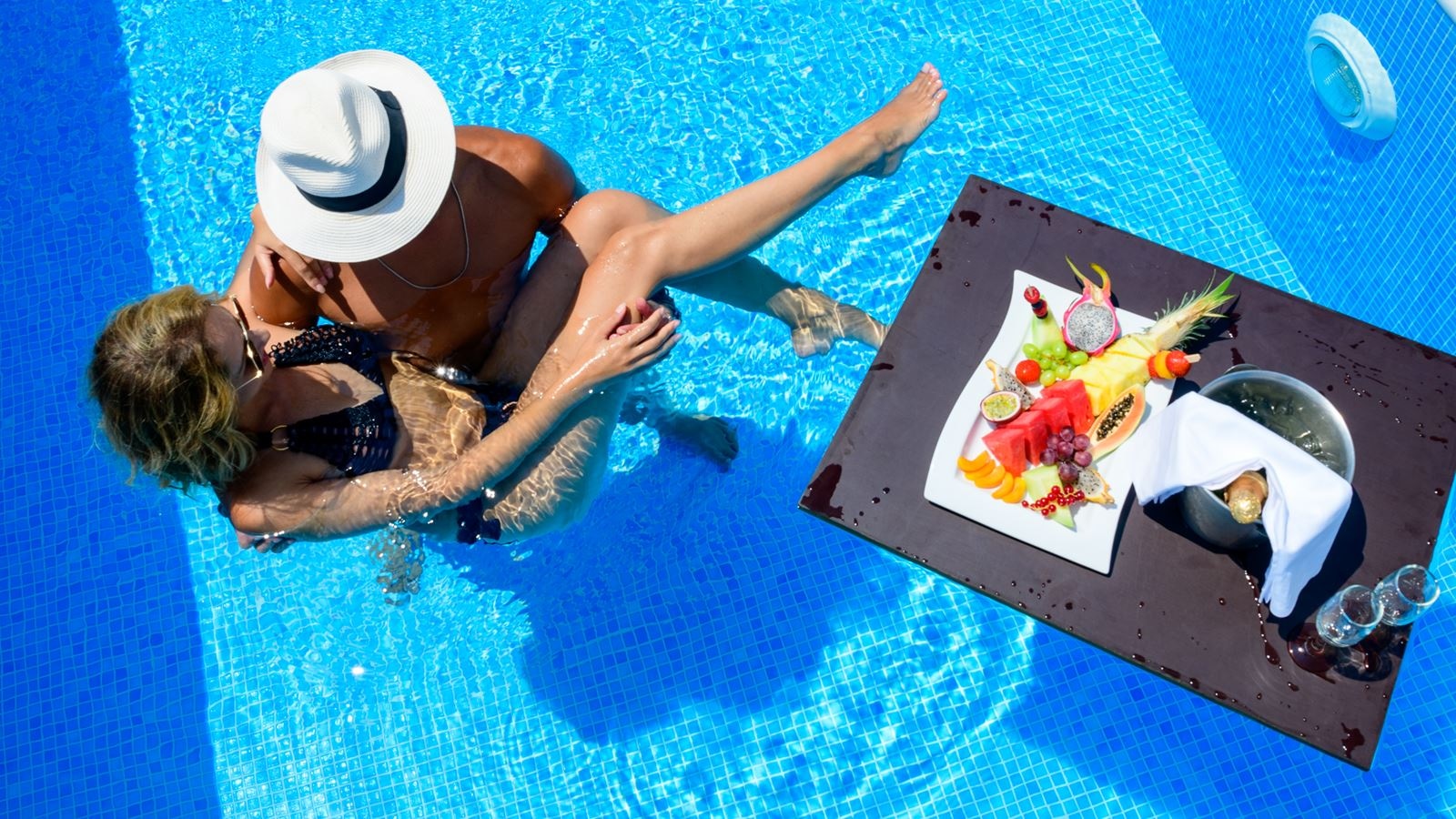 rooms-dream-villa-athena2-bedrooms-beach-front-with-private-pool