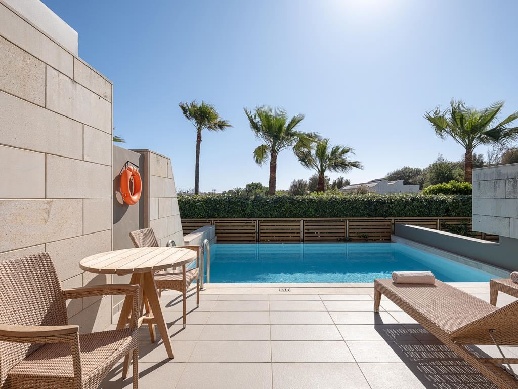 rooms-junior-suite-private-pool