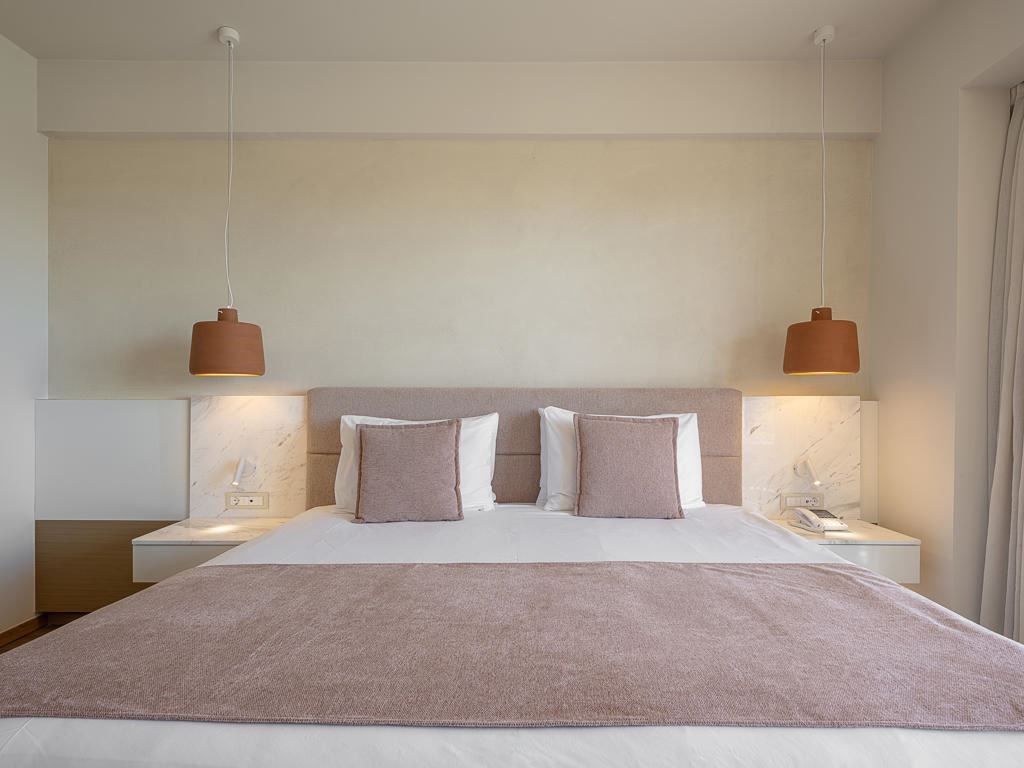 rooms-premium-suite-private-pool