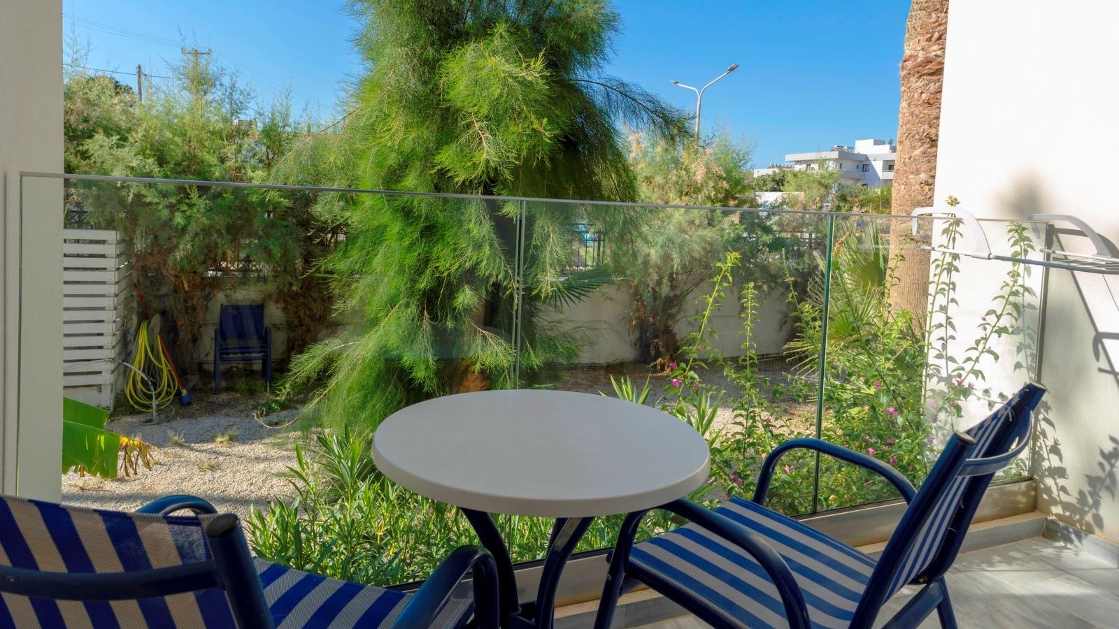 rooms-room-double-gardenview-balcony-or-terrace