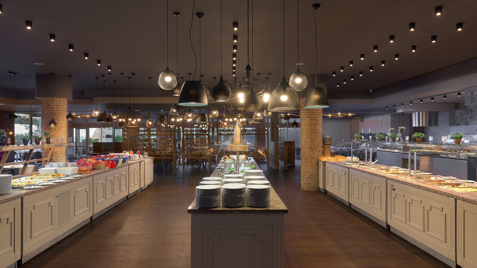 restaurants-thalassa-main-restaurant