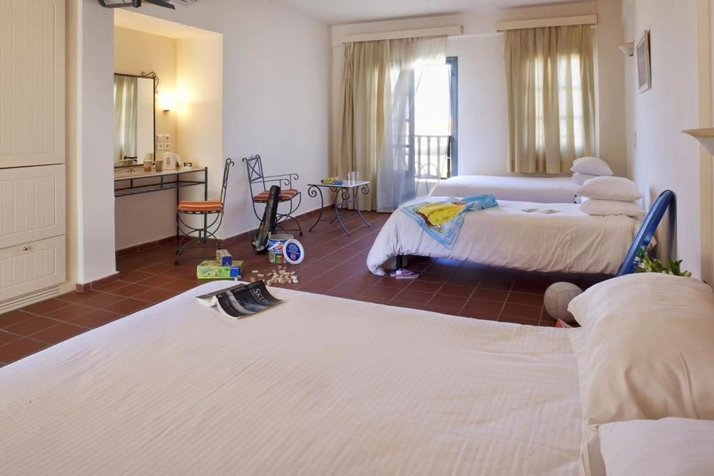 rooms-family-sea-view