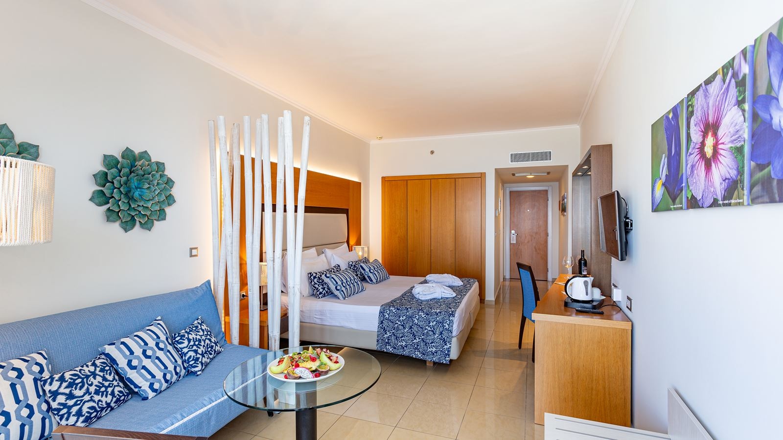 rooms-double-room-mountain-view