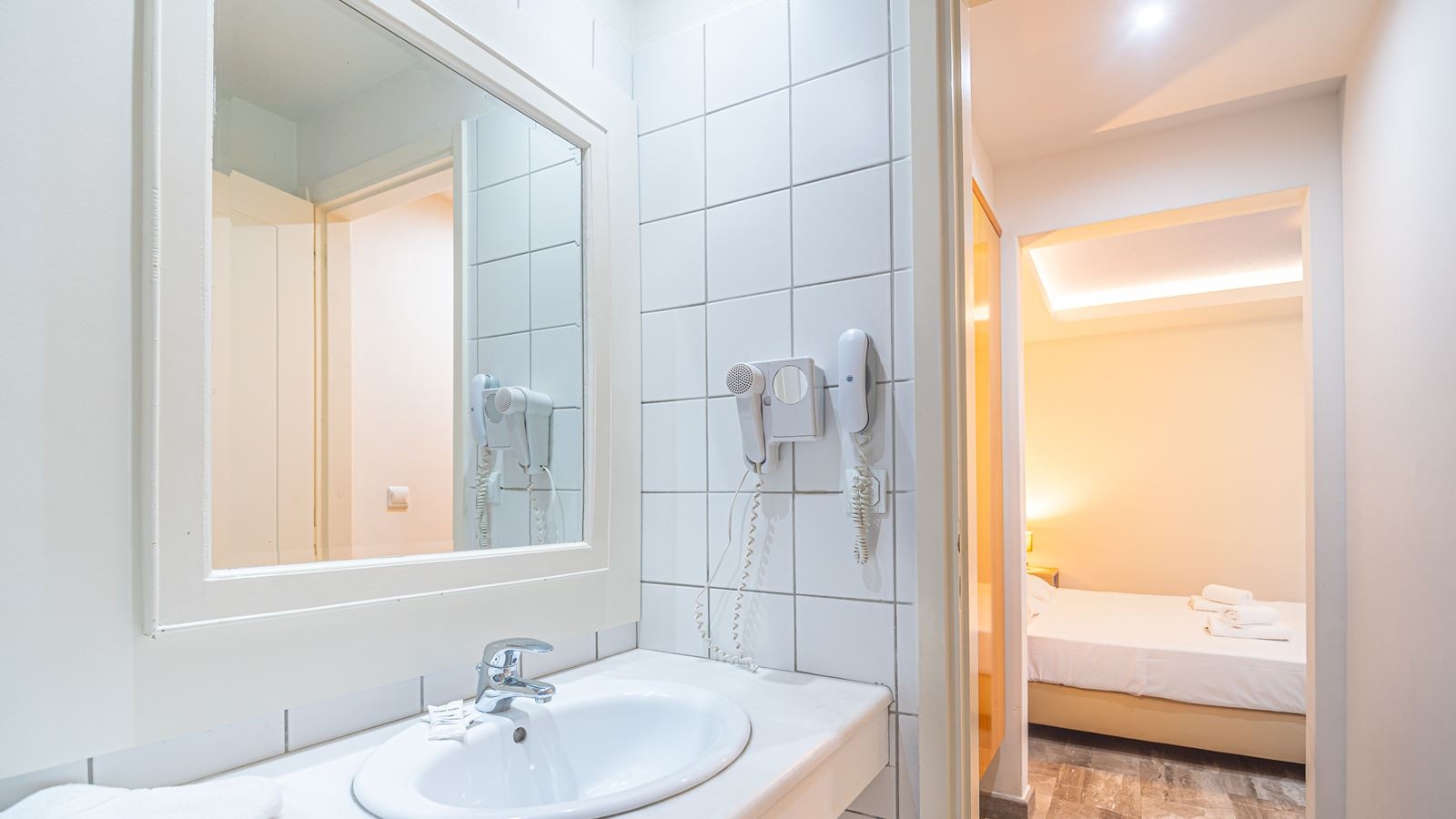 rooms-double-room-gv