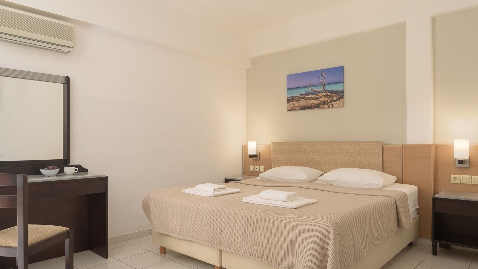 rooms-standard-room