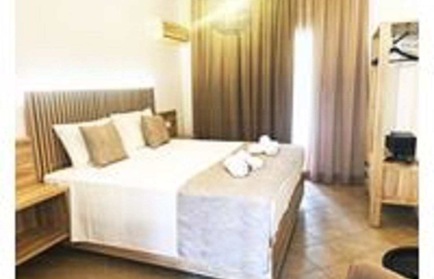 rooms-room-superior-garden-view