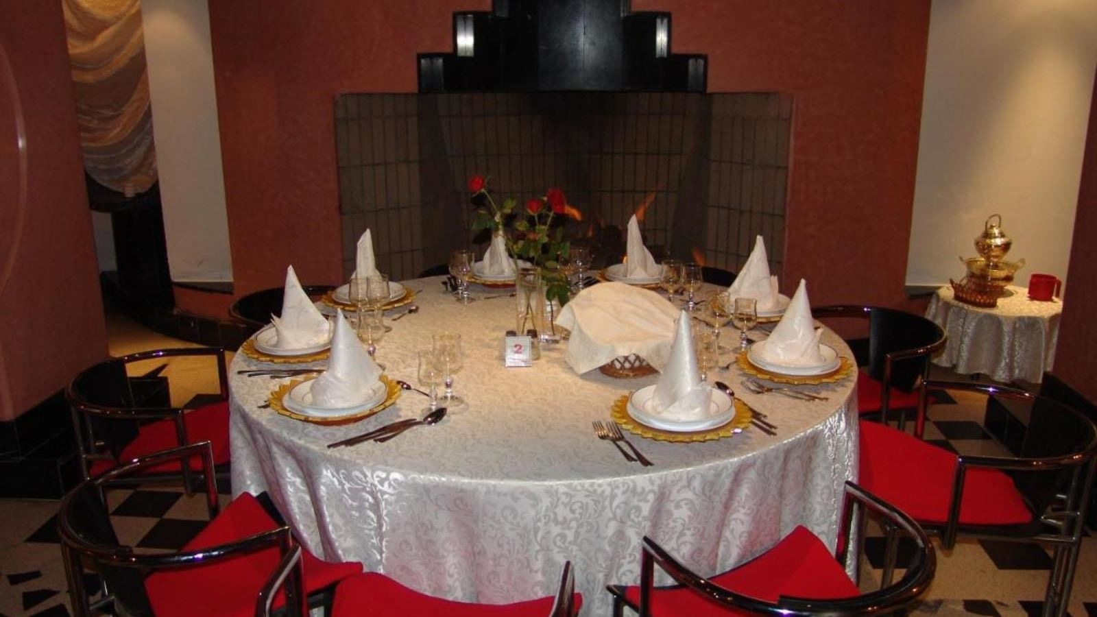 restaurants-main-restaurant