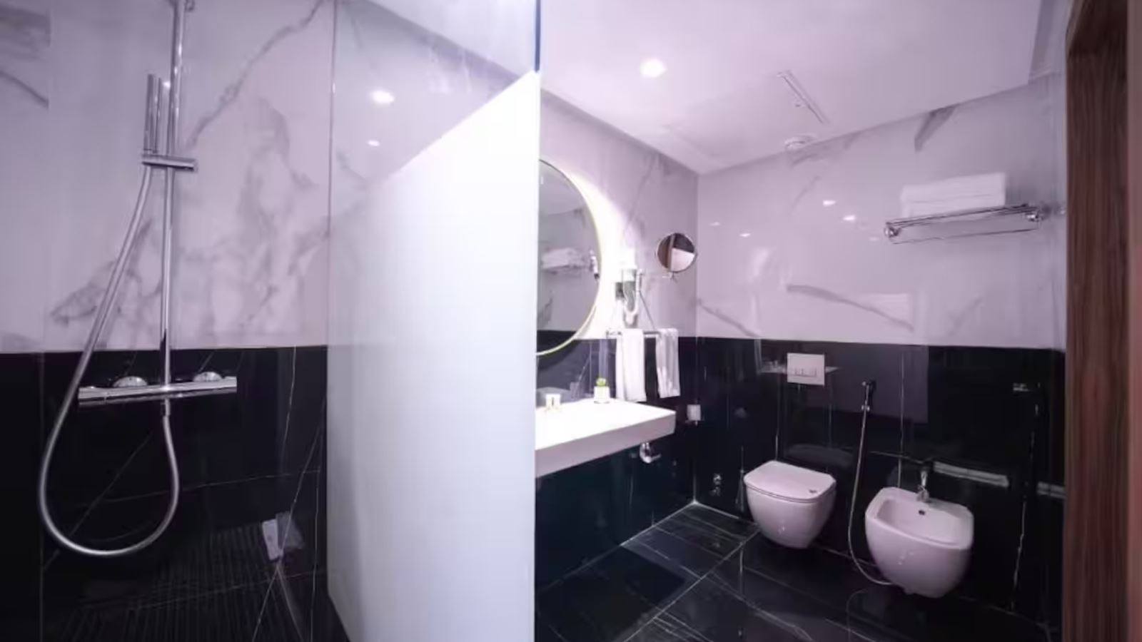 rooms-double-superior-room