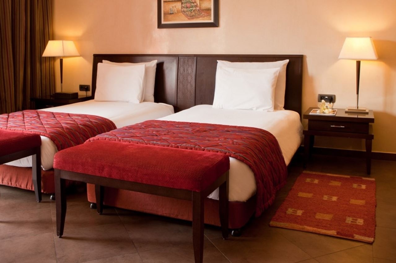 rooms-deluxe-room--garden-view-