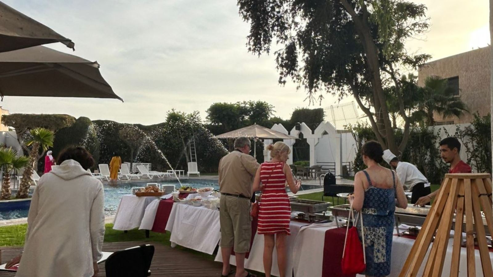 restaurants-restaurants